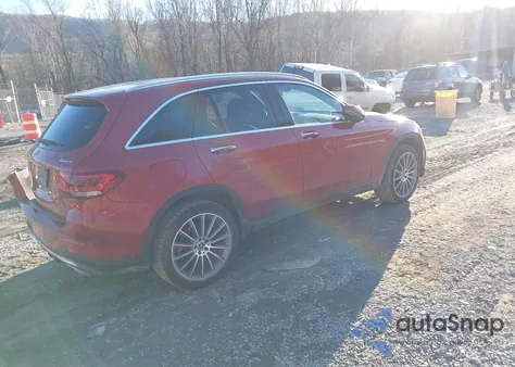 2021 Mercedes-Benz Glc 300 4Matic Suv from USA, damaged, VIN W1N0G8EB4MV314871